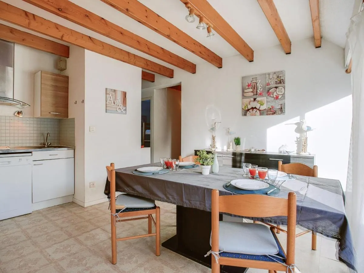 Apartment Mer Et Plages By Interhome Carnac